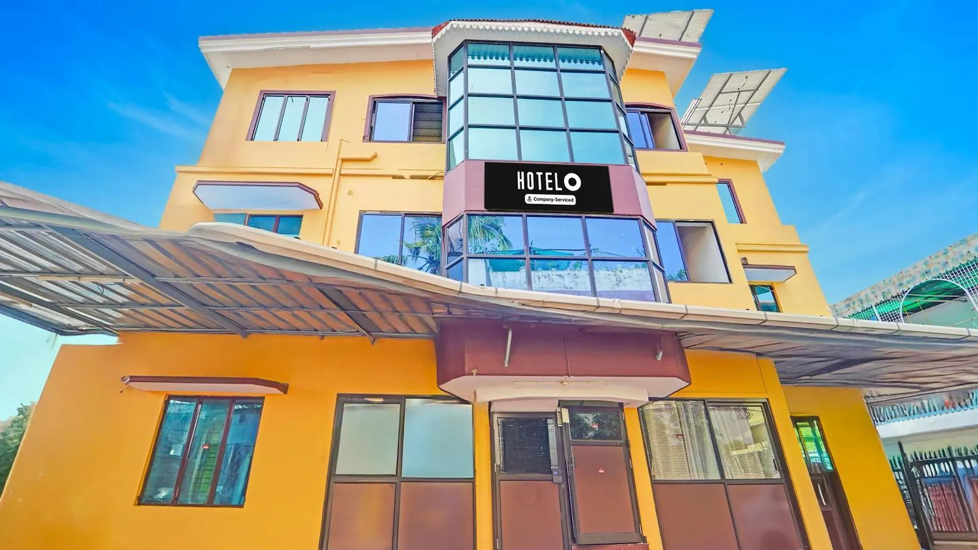 Super Hotel O Thammanam Kochi